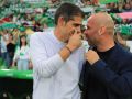 José Alberto, técnico del Racing de Santander, culpa al "relato" de haber jugado contra once durante 90 minutos ante el Granada Antonio Hidalgo y José Alberto, en el Racing de Santander-Deportivo