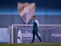 Funes, dirigiendo su primer entrenamiento a cargo del primer equipo del Málaga
