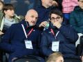 Fernando Soriano y Massimo Benassi hablan en el palco del Ibercaja Estadio durante el Zaragoza-Dépor