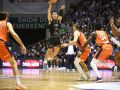 Alex Barcello fue el MVP del fantástico derbi en el Fontes do Sar