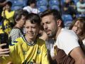 Luis García posa para un selfi con un aficionado de Las Palmas