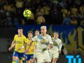 Stoichkov persigue la pelota en el Las Palmas-Deportivo