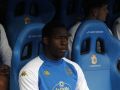 Nsongo Bil, en el banquillo durante el partido ante el Ceuta