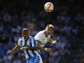 Jordi Sánchez: "El gol que enmarcaré cuando me retire será el del ascenso en Riazor" Jordi Sánchez pugna por un balón aéreo con Juergen Elitim durante el Dépor-Albacete del 11 de junio de 2022