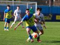 Baldomar (d), autor del 1-1, durante el Juventud Cambados-Silva