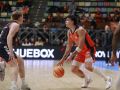 Caio Pacheco maneja el balón durante el Leyma-Tizona de Copa