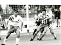 Aguado agarra Ribera delante de Sánchez Broto y detrás de Esteban en un córner durante el duelo entre Deportivo y Zaragoza el 23 de mayo de 1993 en Riazor