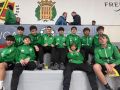 Los infantiles del Liceo sueñan con la MiniCopa El equipo infantil del Liceo, en las gradas del Ateneu presenciando la primera jornada de la Copa del Rey