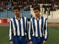 Fran y José Ramón, con la camiseta blanquiazul en Riazor