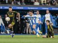 Tres históricos pelean por evitar el último billete al barro El Zaragoza, que ocupa la primera plaza de descenso, durante el partido contra el Dépor en Riazor (2-1)