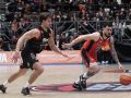 Alessandro Scariolo defiende a Dídac Cuevas en el Básquet Coruña-Bàsquet Palma