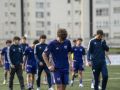 La plantilla del Montañeros se retira a vestuarios tras recibir la ovación de Elviña