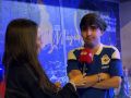 Un aficionado, en la puerta 0 del Nuevo Mirandilla tras el partido ante el Cádiz