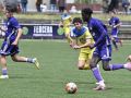 Pape Gaye, delantero del Montañeros, durante el duelo ante el Juventud Cambados