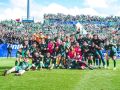 La plantilla del Racing de Santander celebra con la afición la victoria de este fin de semana frente al Leganés en Butarque