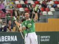 Crónica | El Liceo hace los deberes y pasa a semifinales por la vía rápida Dava Torres saluda a la afición después del partido contra el Lleida