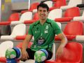 Arnau Xaus, jugador del Liceo, en las gradas del Palacio de los Deportes de Riazor
