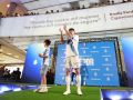 Charlie Patiño saludando en su presentación con el DeportivoEl Deportivo presenta en Marineda City sus equipaciones de esta campaña ante decenas de personas