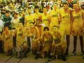 La plantilla del Sondeos celebra la Copa Galicia del 1996