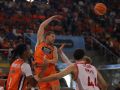 Previa | Otro estreno por todo lo alto dos años después Paul Jorgensen, en la imagen contra el Manresa, es duda para el duelo en el Palau Blaugrana
