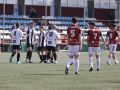 Los jugadores del Victoria celebran el gol de Cayetano contra el Lalín