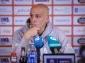 Carles Marco: "Las dos derrotas nos tocaron en lo anímico, pero no puede ser una excusa" Carles Marco, entrenador del Lema Coruña, en la rueda de prensa previa al partido contra el Menorca