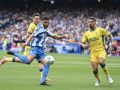 Zaka dispara para marcar en el Deportivo-Las Palmas