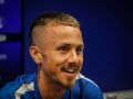 Cuenta atrás para el estreno de Angeliño con el Deportivo Angeliño, durante su presentación como jugador del Deportivo