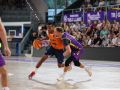 Alonzo Verge defendido por Ingus Jakovics