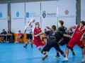 Una acción de Nacho Valles durante el OAR-Anaitasuna