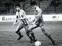 José Luis presiona a Mateu durante el segundo de los cuatro duelos entre Deportivo y Castellón en el curso 1986-87, el 10 de enero de 1987 en Riazor