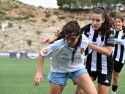 Valeria Trashorras, lateral izquierda del Victoria, durante el partido de ida