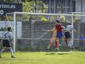 Una de las muchas ocasiones de gol para el Betanzos ante el Maniños
