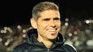 Antonio Higaldo sonríe en el Alfonso Murube durante el Ceuta-Dépor