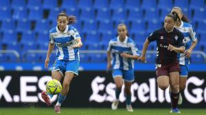 Paula Gutiérrez en el encuentro entre Deportivo y Eibar