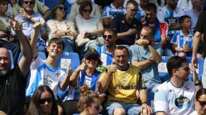 Afición en el Dépor Burgos. FOTOS Patricia G. Fraga (1)