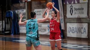 Sofía Arcos, de Maristas, ante León