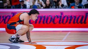 Caio Pacheco se toma un respiro durante el decisivo partido contra el Estudiantes del pasado domingo