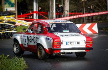 El público disfrutó de la velocidad en el tramo Aranga