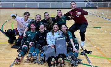 Las jugadoras del Marineda celebran su victoria en la pista del Raspeig