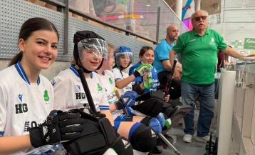 El equipo alevín femenino del Liceo durante el Campeonato de España