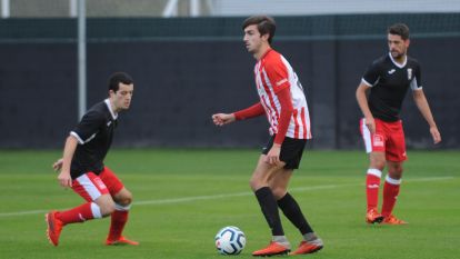 Las fotos de la victoria del Atlético Arteixo frente a O Pino @Pedro Puig (7)