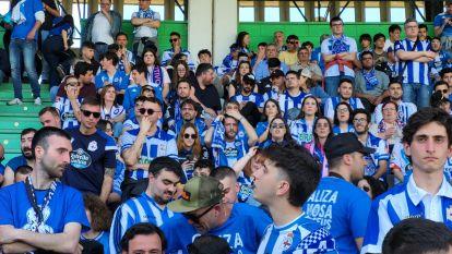 La aficion del Depor en A Malata (7)