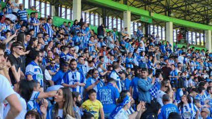 La aficion del Depor en A Malata (8)