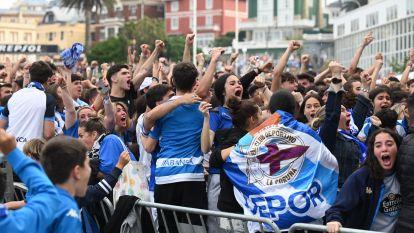 Castellón Deportivo en la explanada de Riazor (12)
