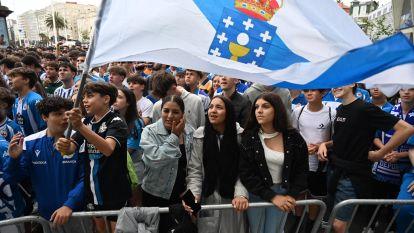 Castellón Deportivo en la explanada de Riazor (3)