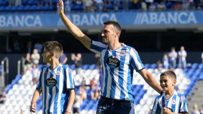 La afición deportivista se rindió a Scaloni (13)