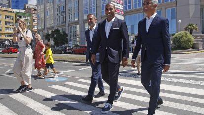 Llegada de Bebeto y Mauro Silva a A Coruña @quintana (4)