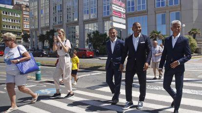 Llegada de Bebeto y Mauro Silva a A Coruña @quintana (2)