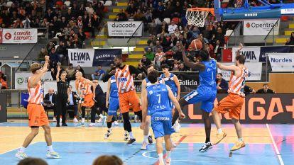 Derrota del Leyma Basquet Coruña ante el Fuenlabrada @Pedro Puig (28)
